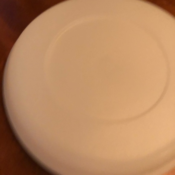 Tupperware - Picture 2 of 3